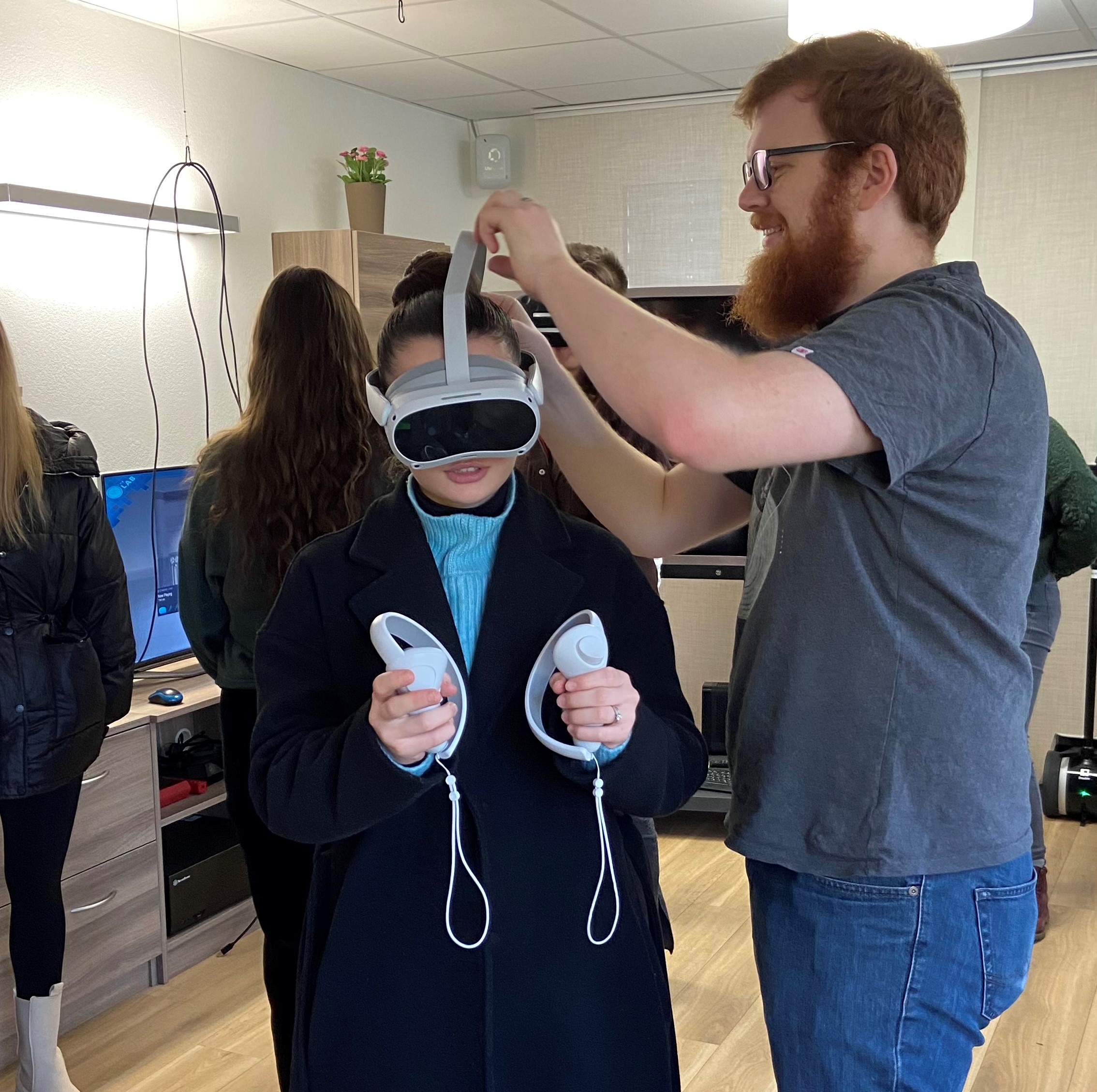 Test einer VR-Brille in der HFU Furtwangen